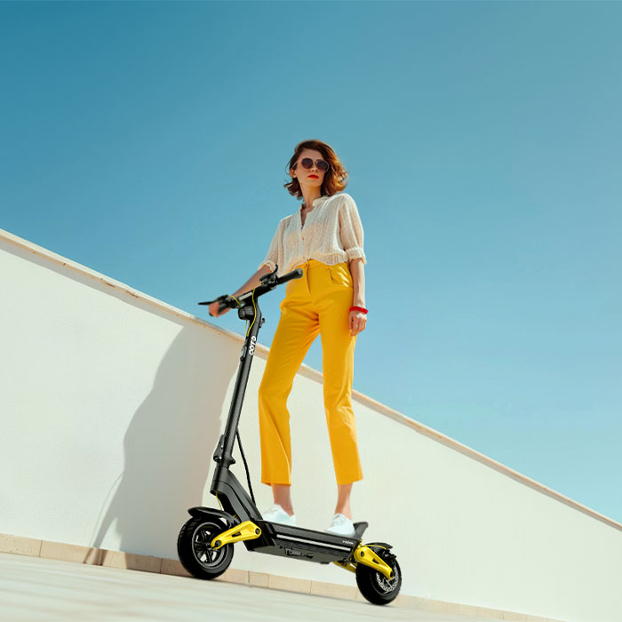 Folding Electric Scooter - สกู๊ตเตอร์ไฟฟ้าแบบพับได้ EU Stock C-Type ระบบกันสะเทือนคู่ น้ำหนักเบา